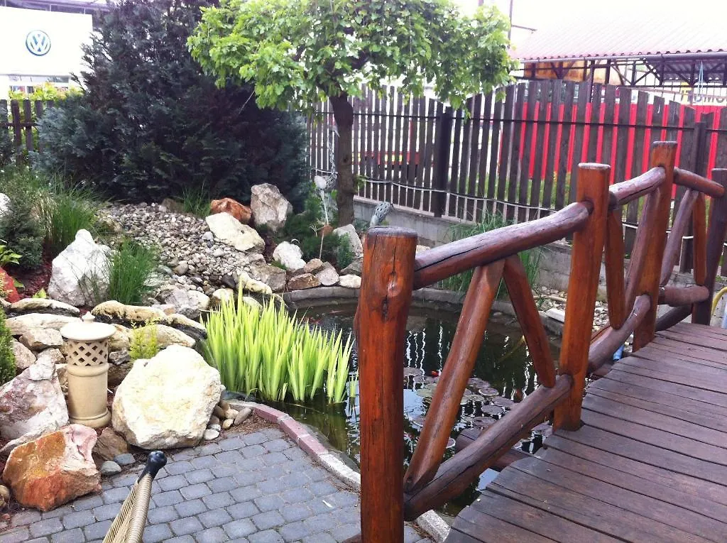 *** Bed & Breakfast Sarokhaz Panzio Bed and Breakfast Vecsés Ungarn